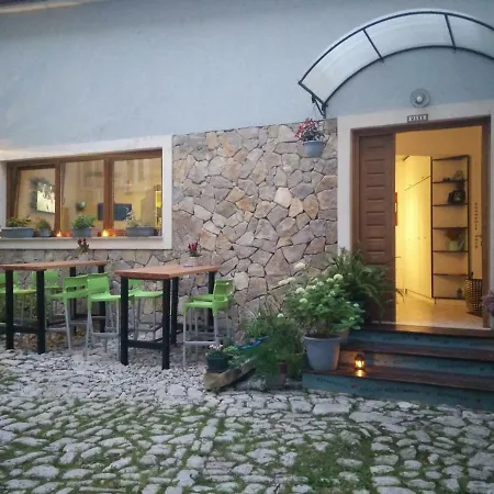 Mare Hostel