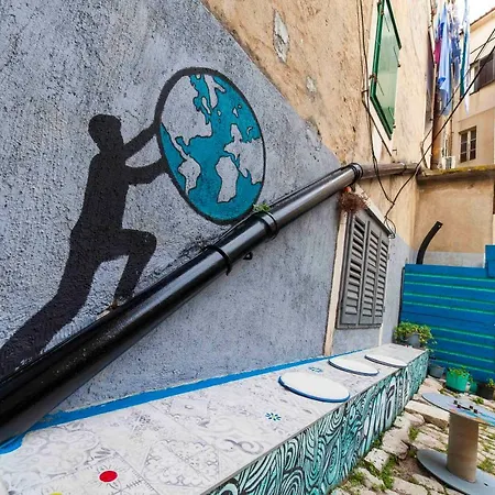 Mare Hostel